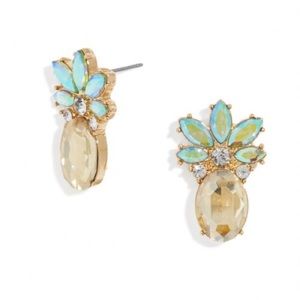 Bauble Bar pinã colada pineapple earrings